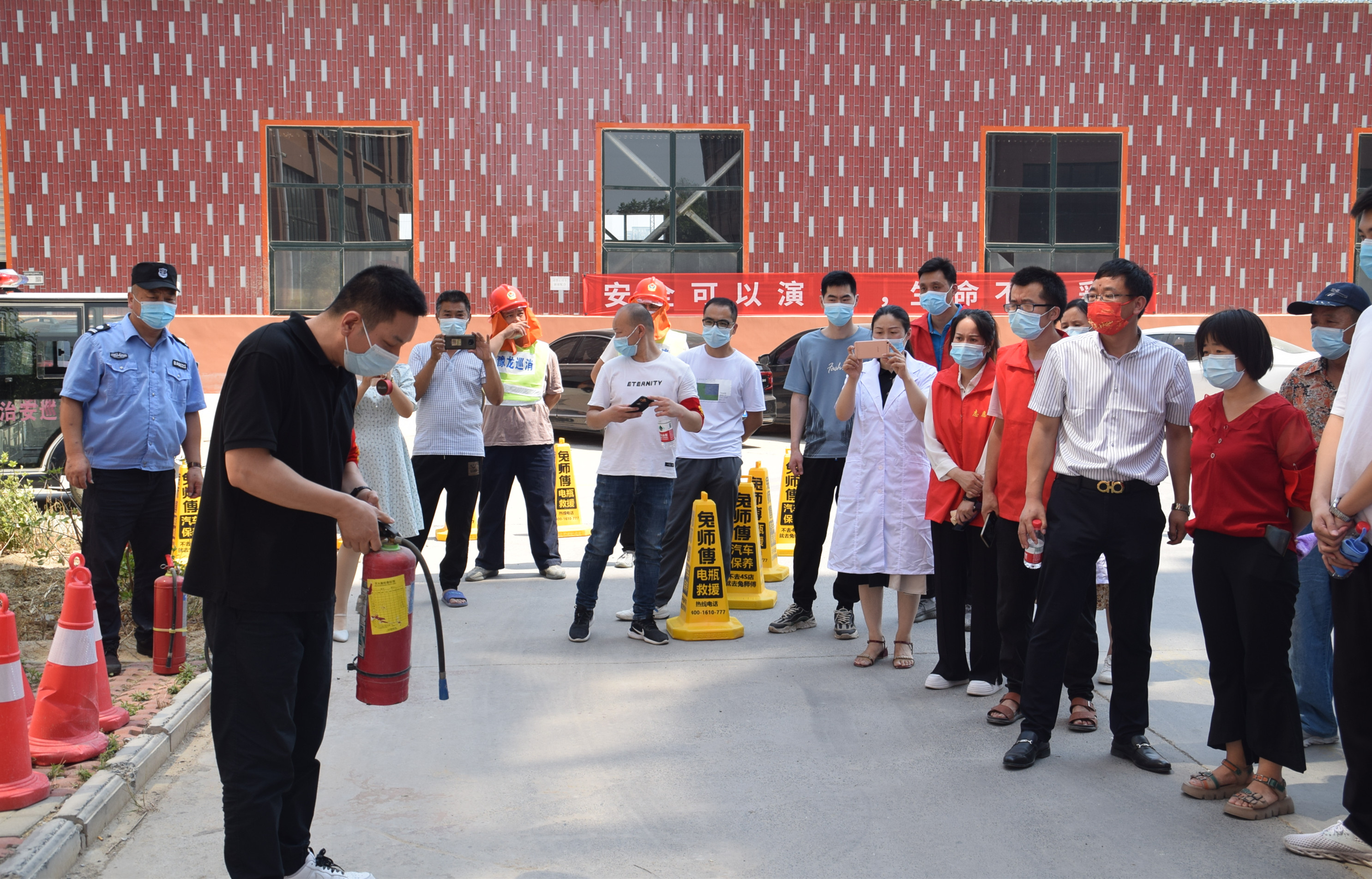 遵守安全生產(chǎn)法 ?當好第一責任人(圖文)